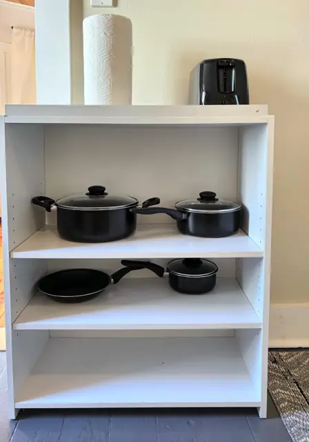 Private Apartment near PC kitchen · cookware